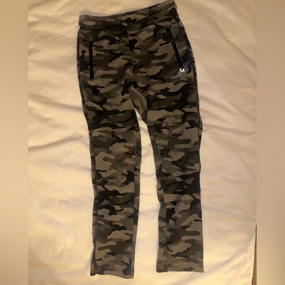 GAPfit boys army fatigue slim fit sweats size 12